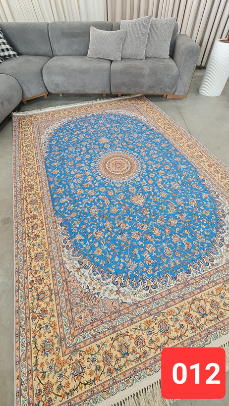 خرید اینترنتی فرشینه طرح فرش ابریشم کد A014 با کیفیت بالا و قابل شستشوی آسان